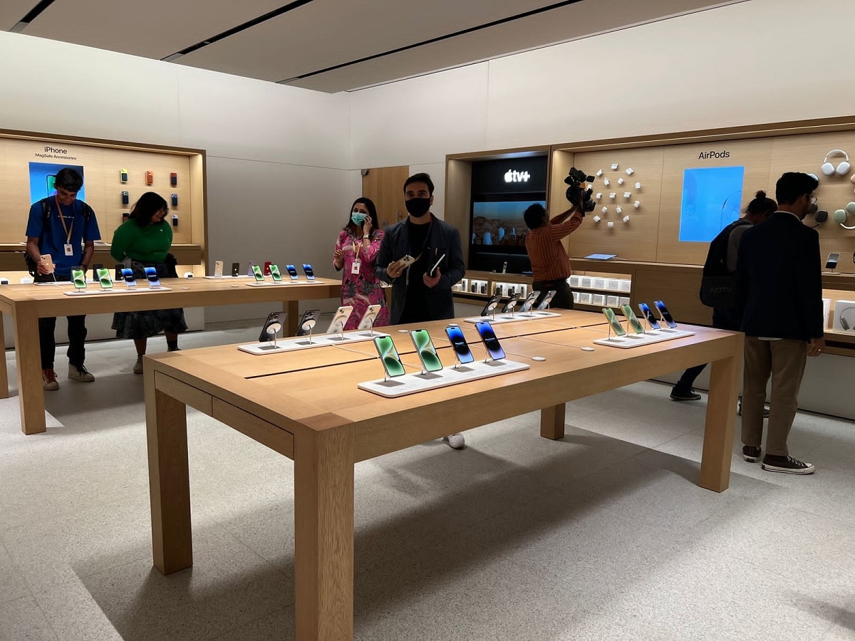 Apple Store Delhi
