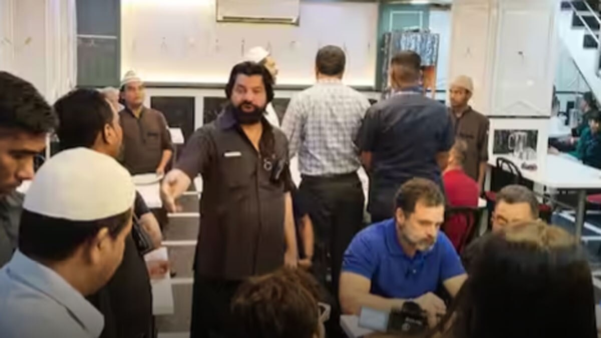  दिल्ली की गलियों में घूमे राहुल गांधी