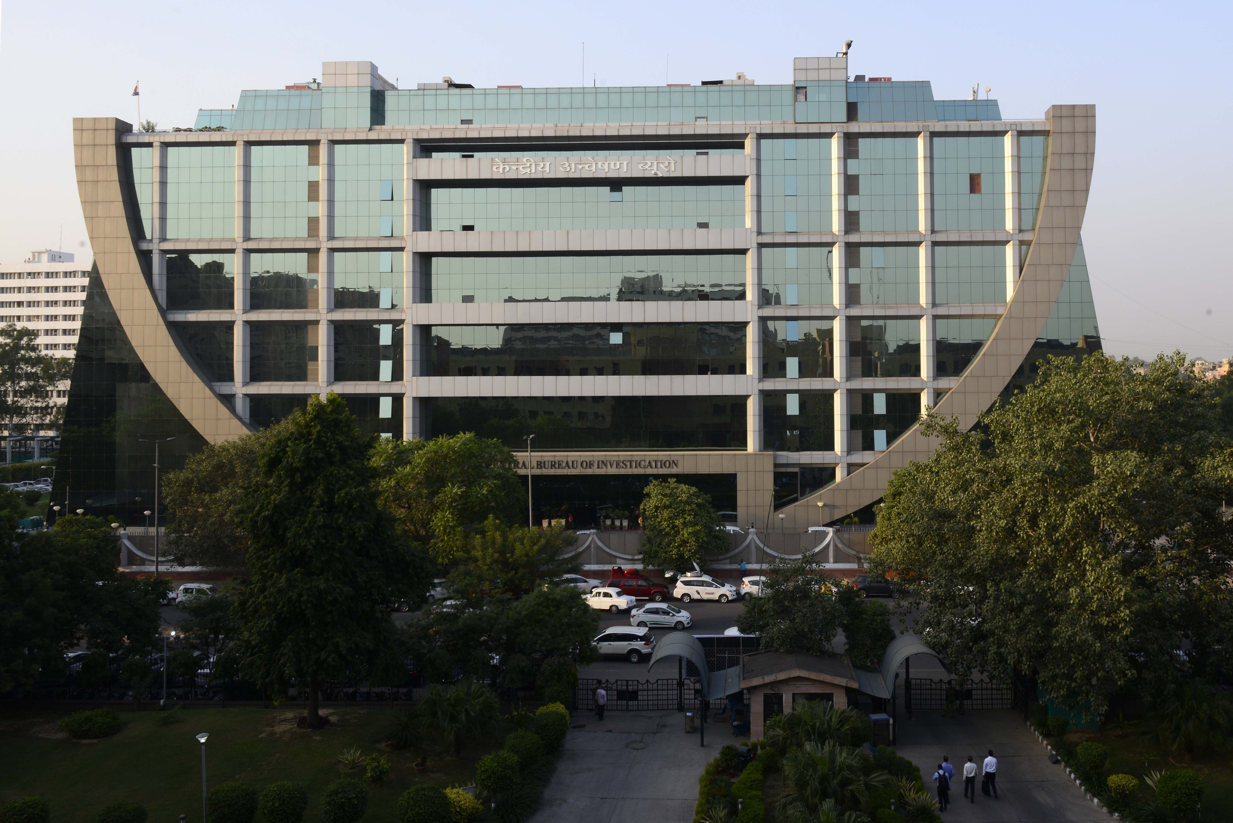 differences between CBI and CID 8