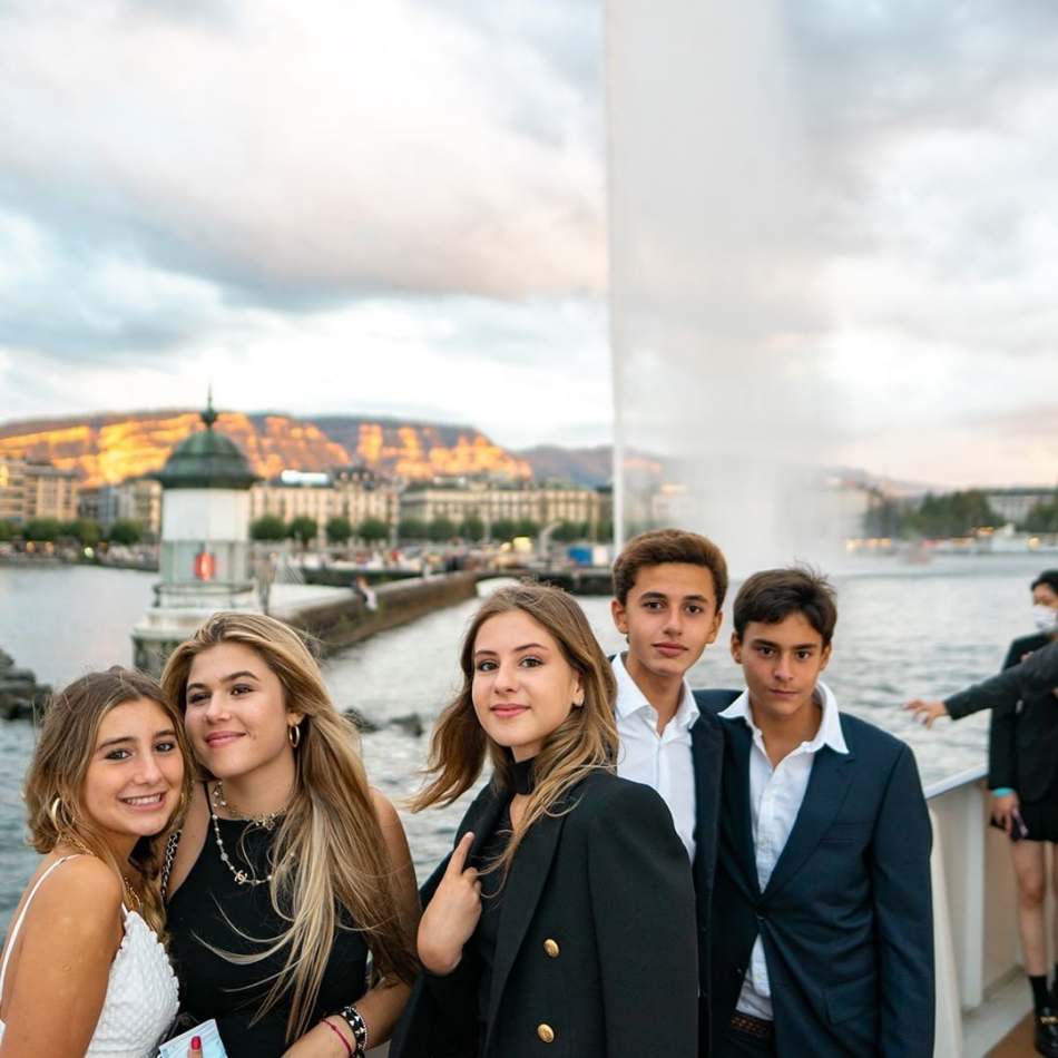 Top Most Expensive School in The World 6