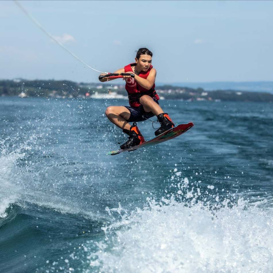 Top Most Expensive School in The World 4