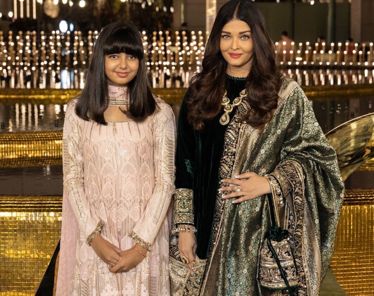 ऐश्वर्या और आराध्या ने लूटी लाइमलाइट