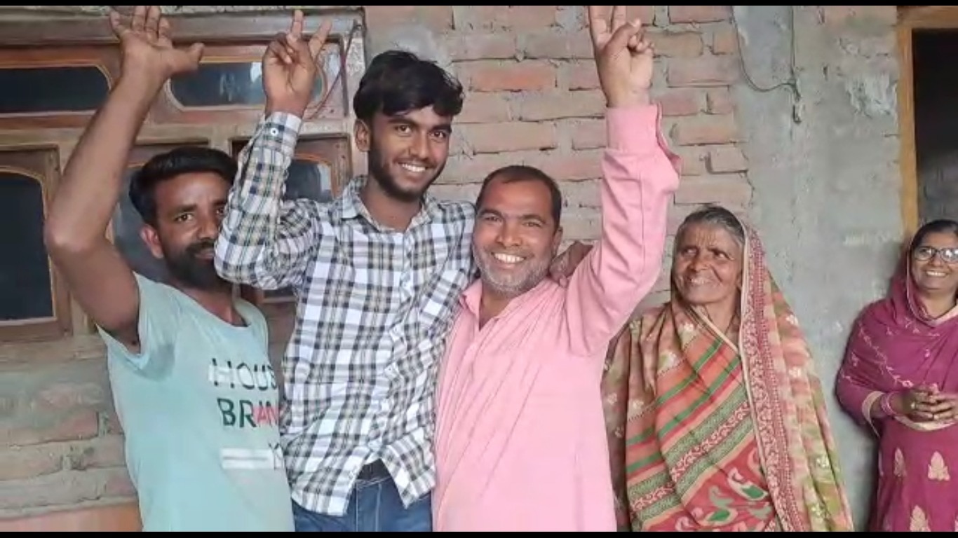 Bihar Board Topper Sibtain Saza