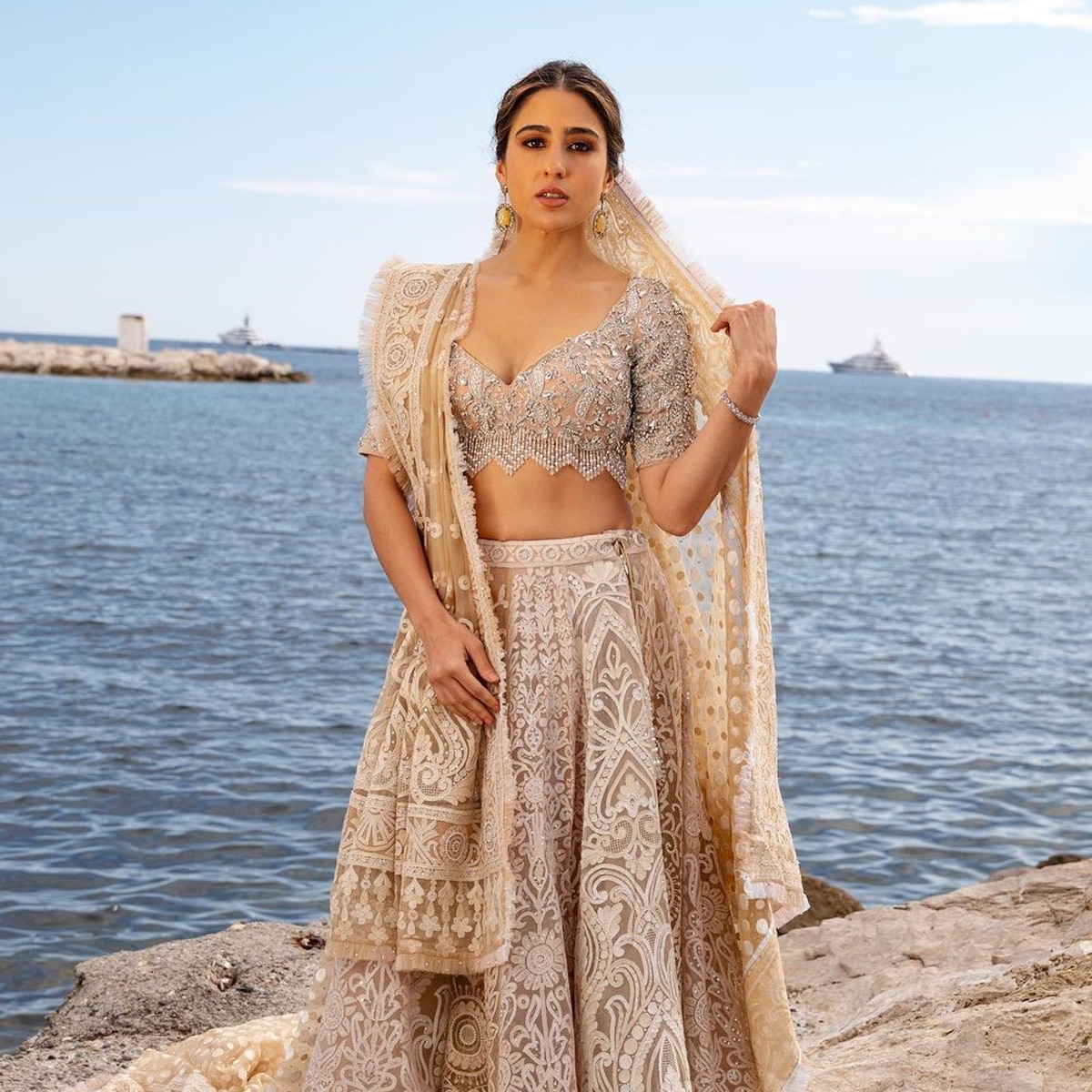 सारा अली खान