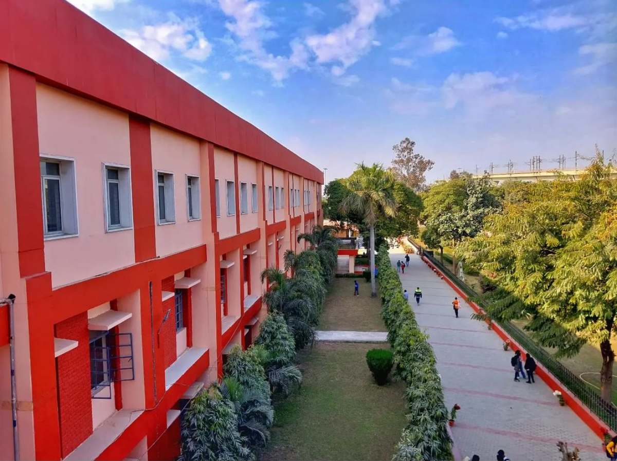 Top 7 College List in Delhi 4