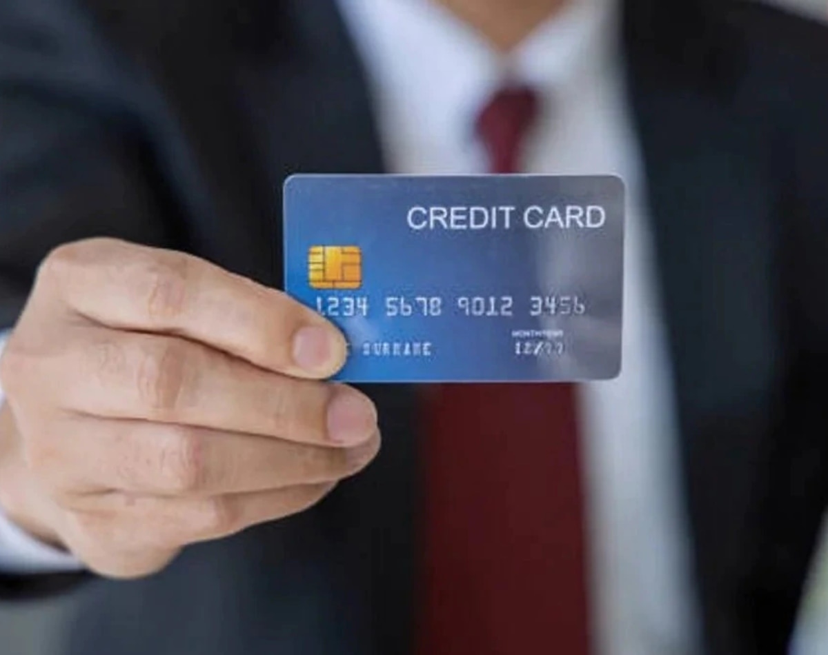 कार्ड की लिमिट बढ़ाने के झांसे में न आएं