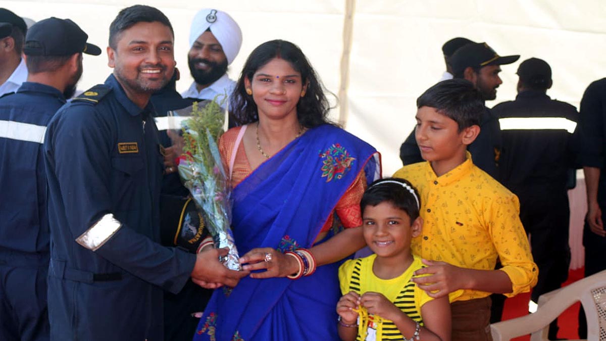 Indian Navy INS Sindhuratna