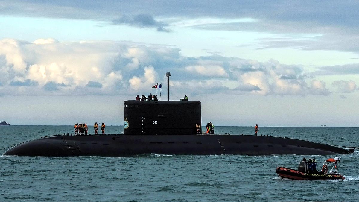 Indian Navy INS Sindhuratna