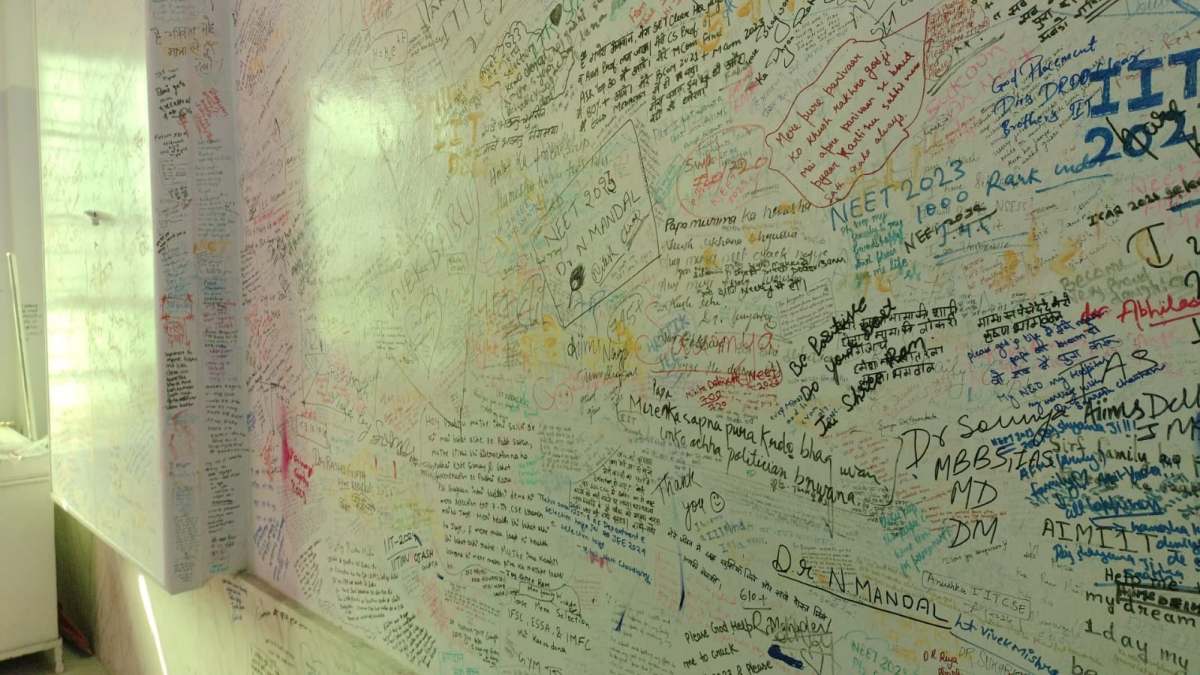 NEET JEE aspirants write wishes on temple wall 5