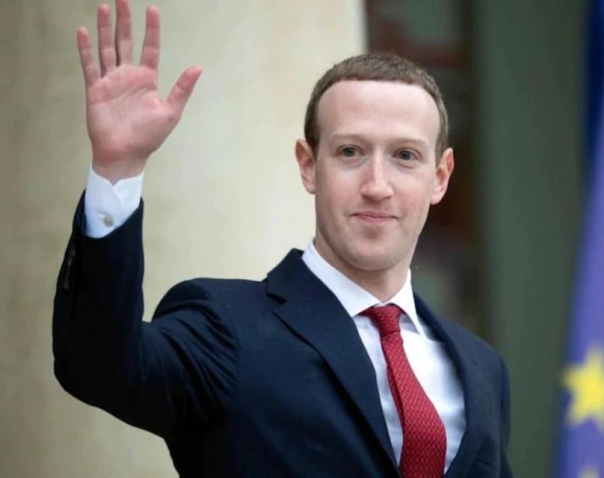 जुकरबर्ग की टॉप-10 में हुई एंट्री