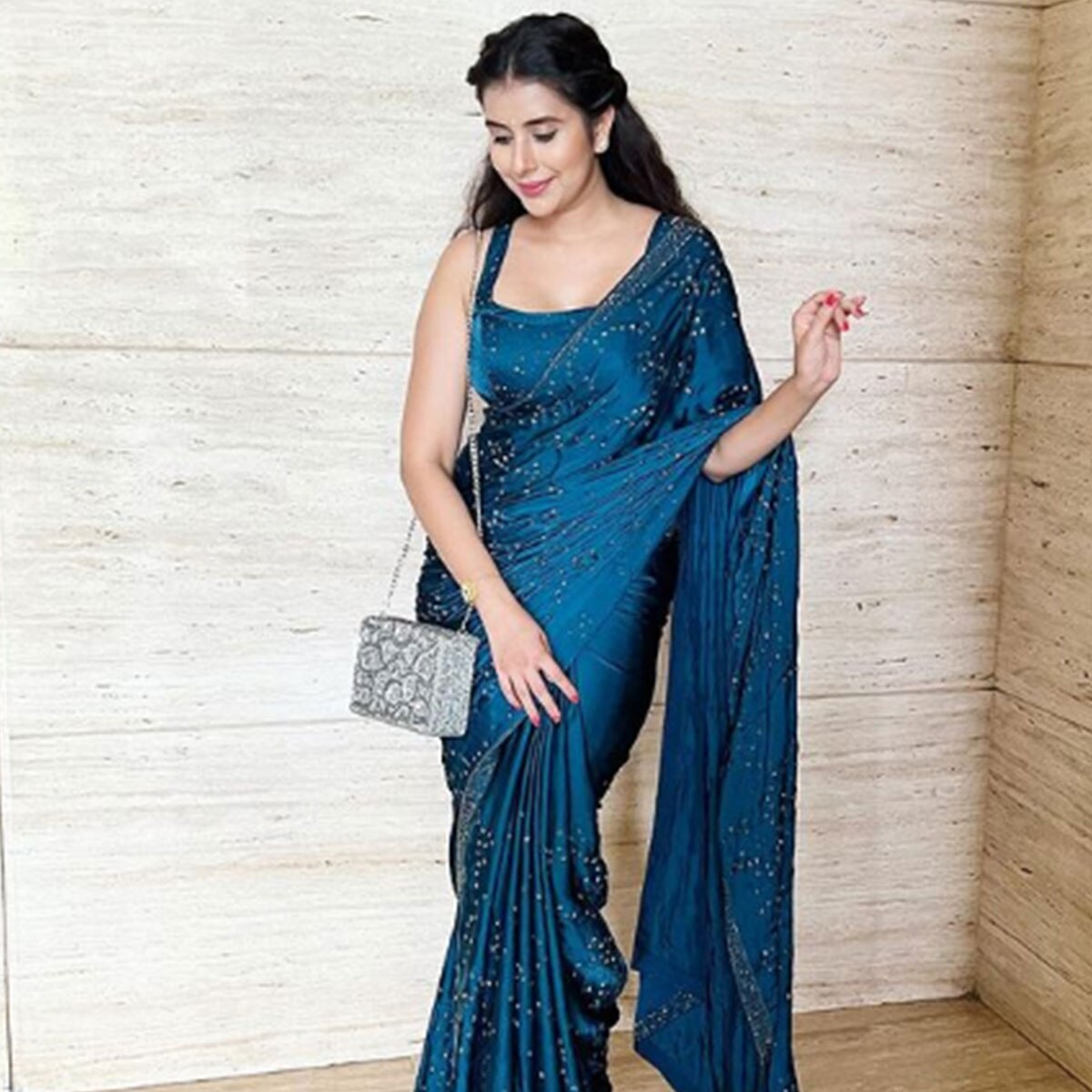 चारू असोपा