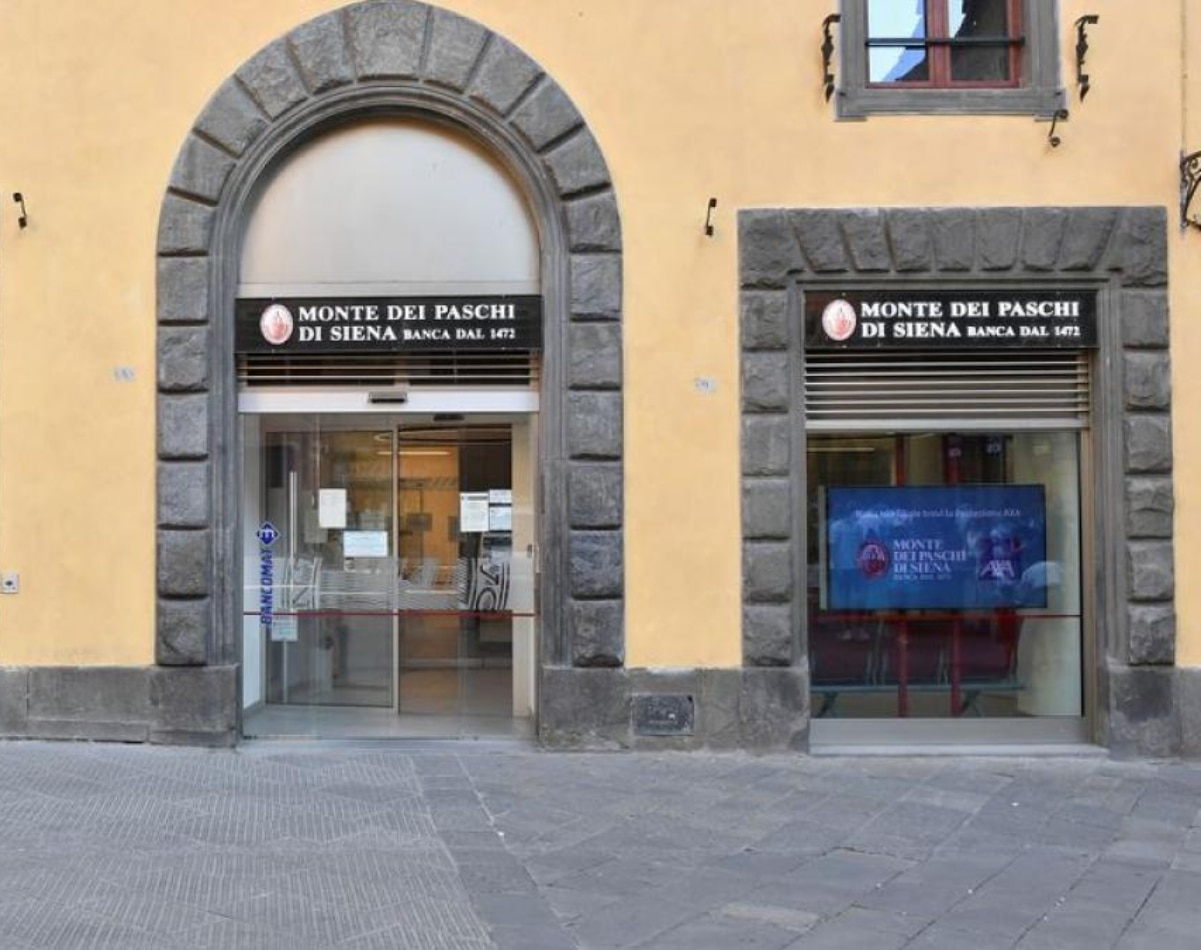 इटली का बैंक 1472 से दे रहा बैंकिंग सेवाएं