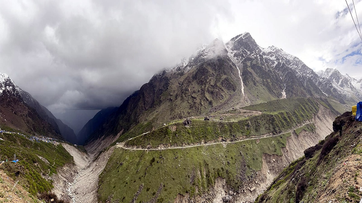 Beauty of Kedarnath Valley