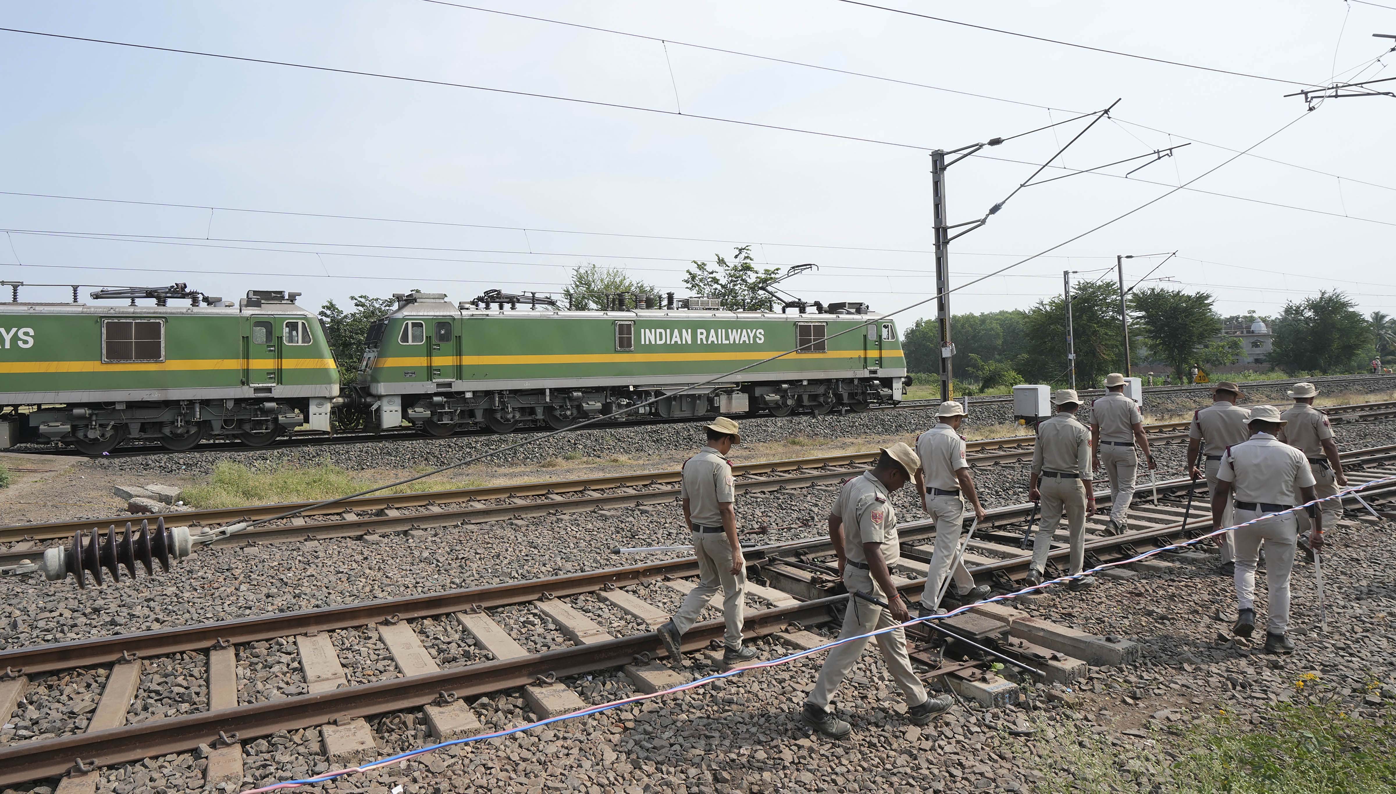 बालासोर रेल हादसे के बाद बहाल हुई ट्रेन सर्विस