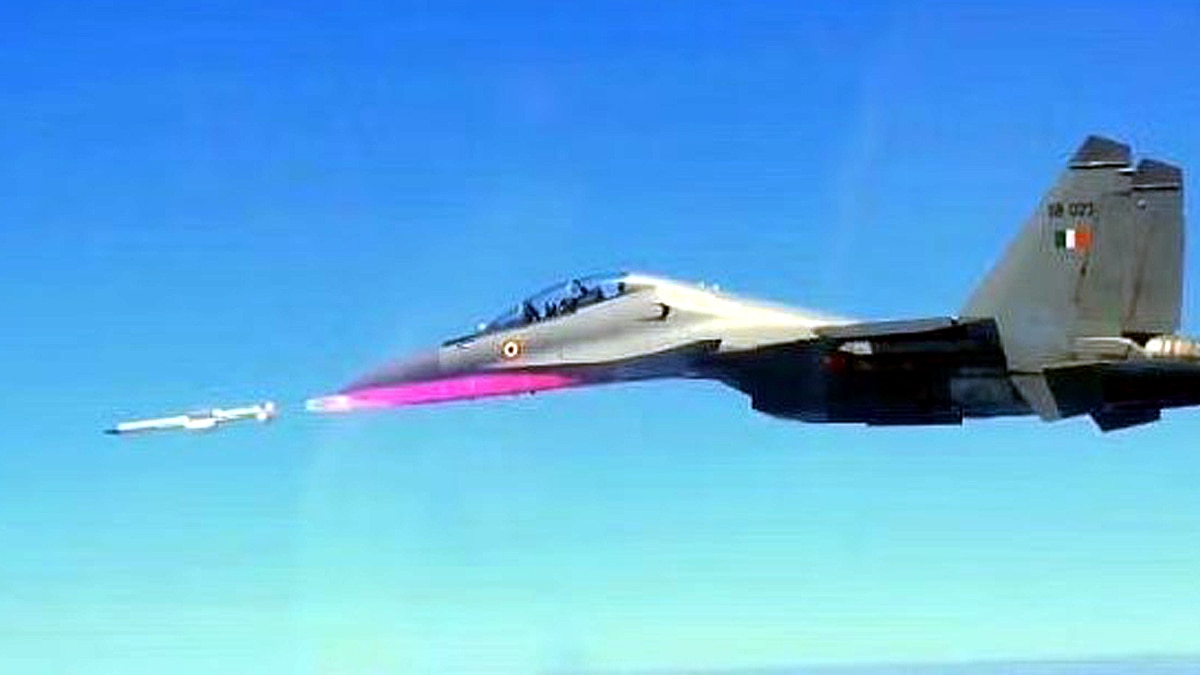 IAF Rafale Astra Missile