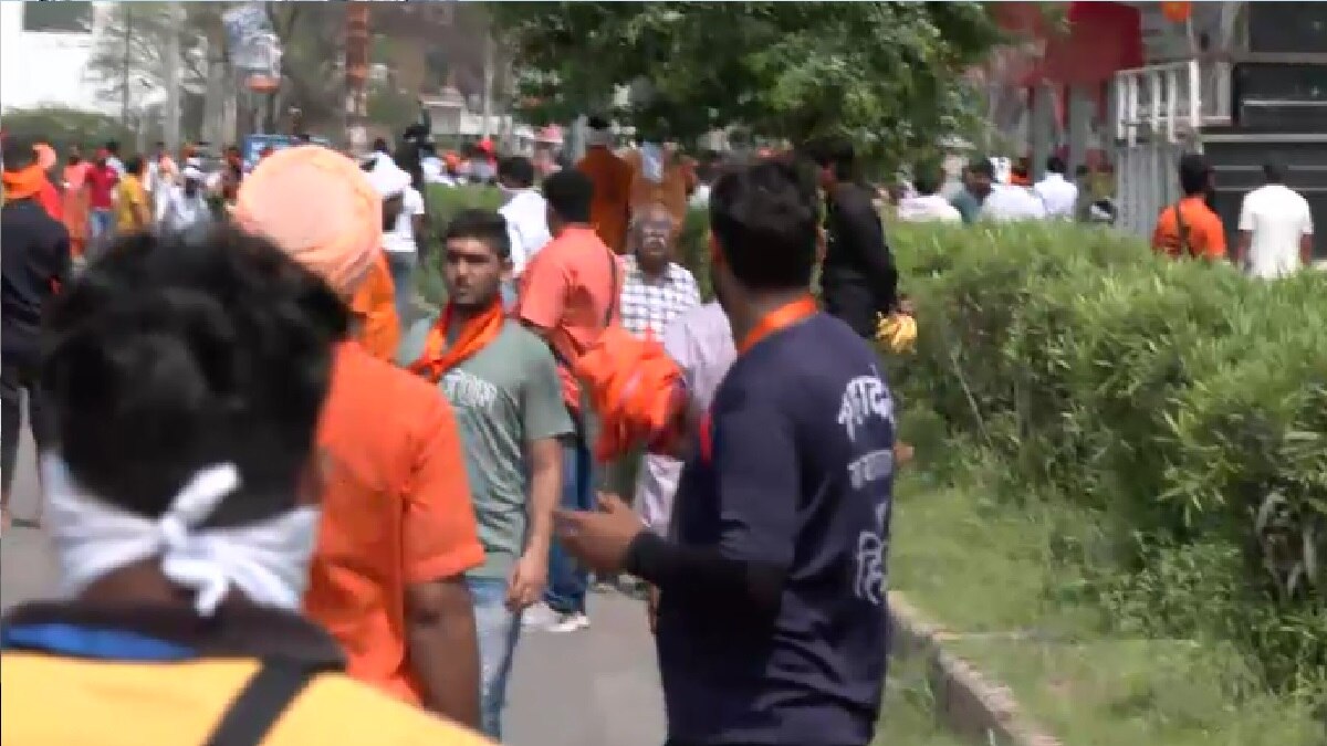 हरियाणा के नूंह और सोहना में हिंसा.