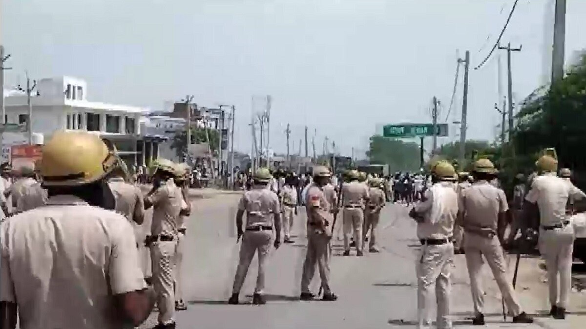 हरियाणा के नूंह और सोहना में हिंसा.