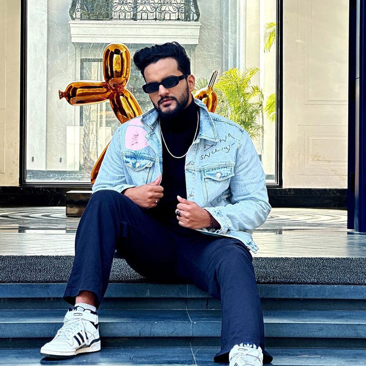 अभिषेक मल्हान