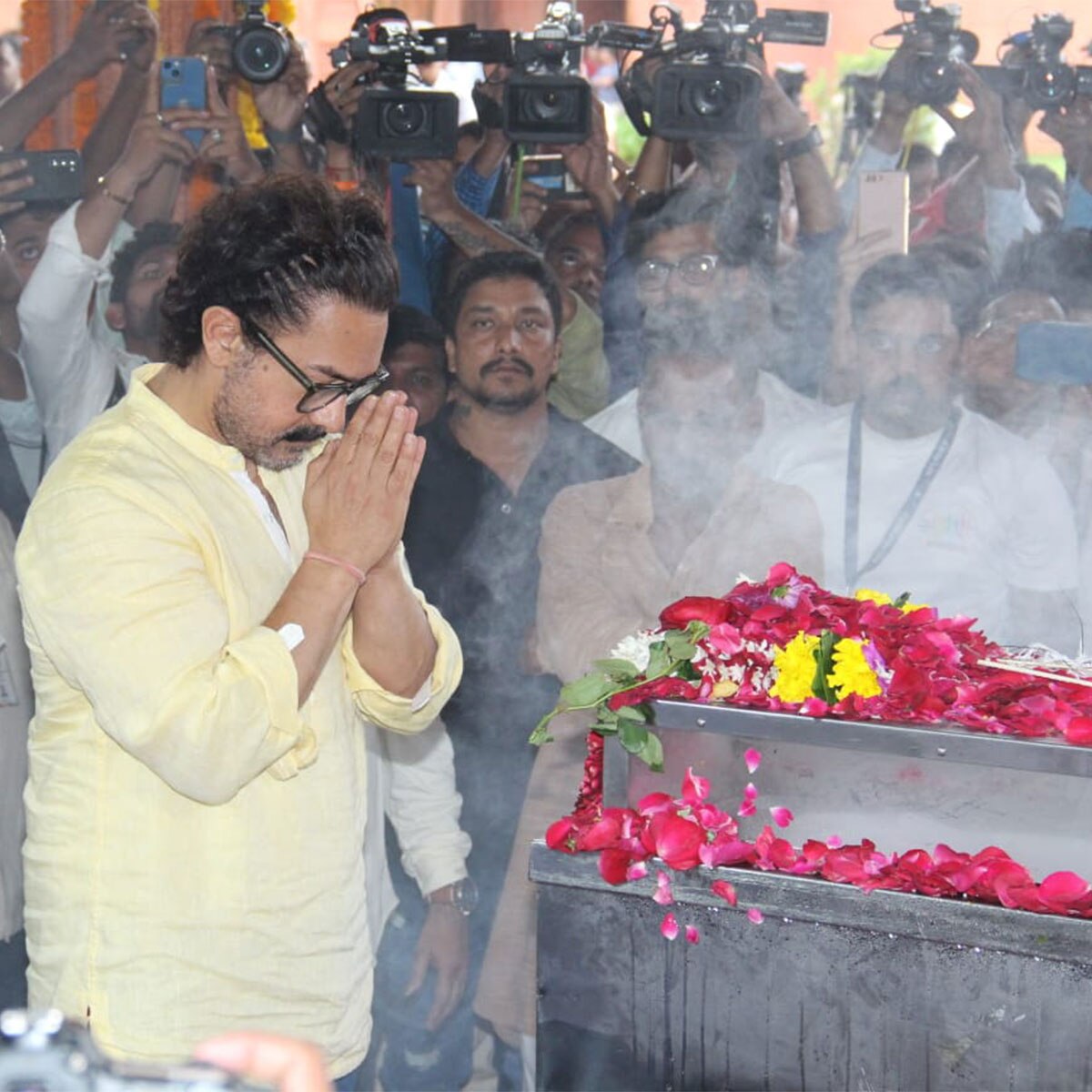 नितिन देसाई अंतिम संस्कार