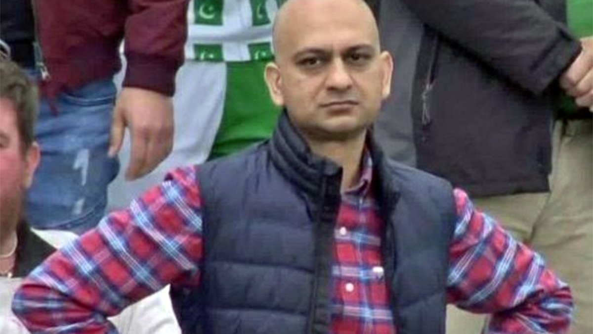 MUHAMMAD SARIM AKHTAR (Dissapointed pakistan man)