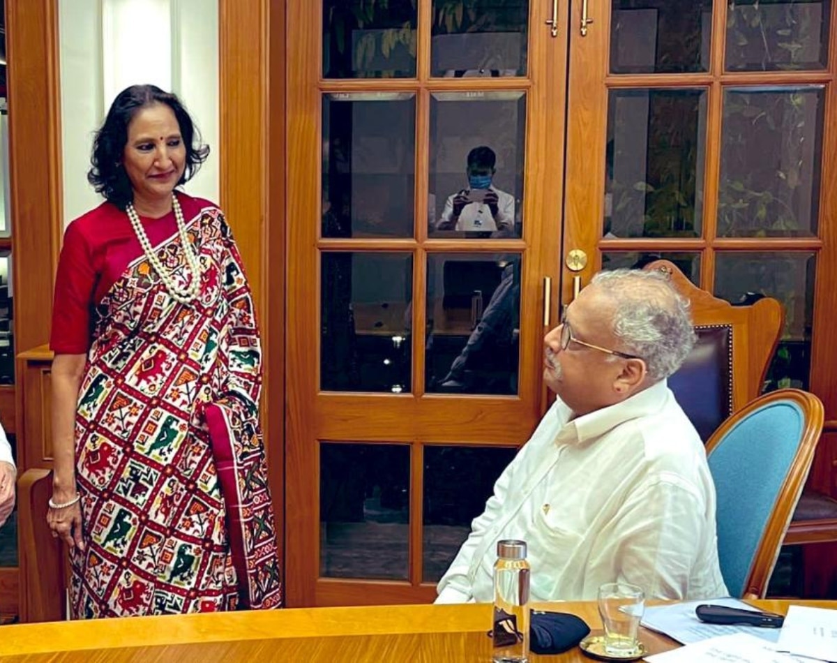 पत्नी रेखा संभाल रहीं बिग बुल का पोर्टफोलियो