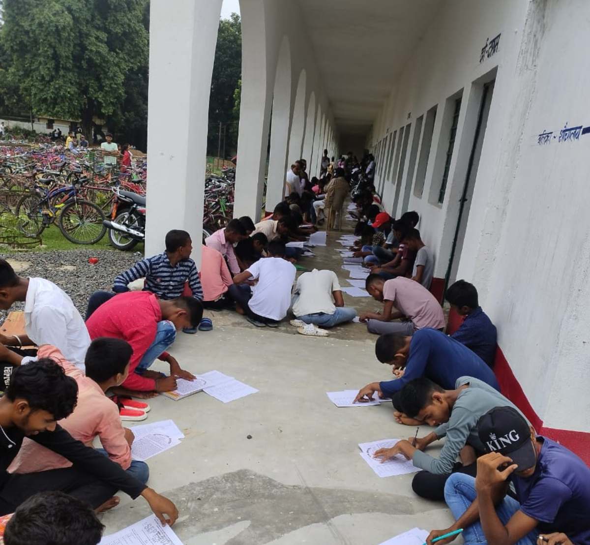 exams on the college terrace 5