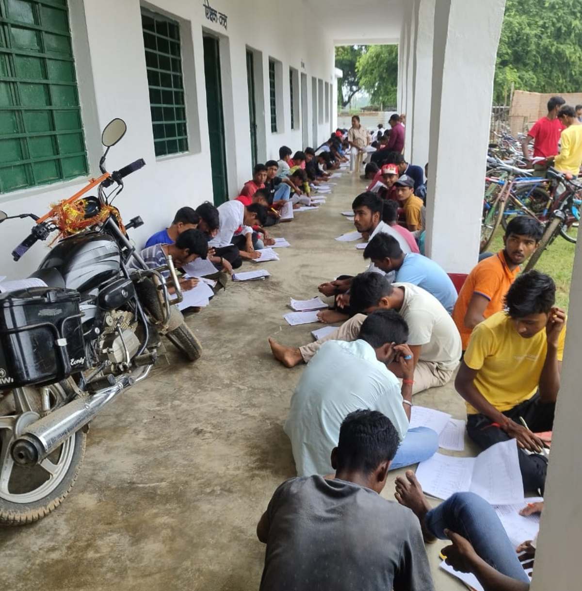 exams on the college terrace 6