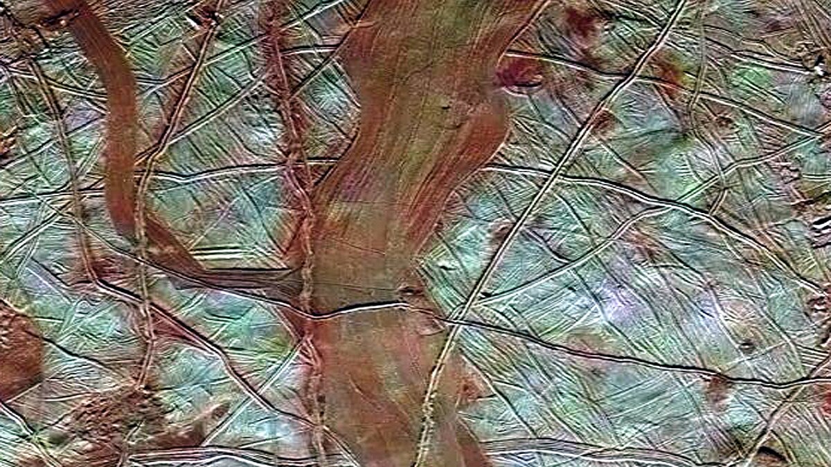 Jupiter Moon Europa Carbon