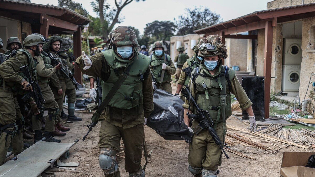 गाजा में रॉकेट हमले के सायरन बज रहे