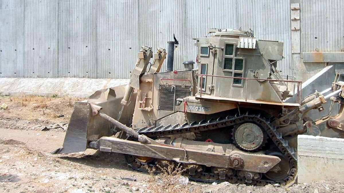 IDF Caterpillar D9 Bulldozer