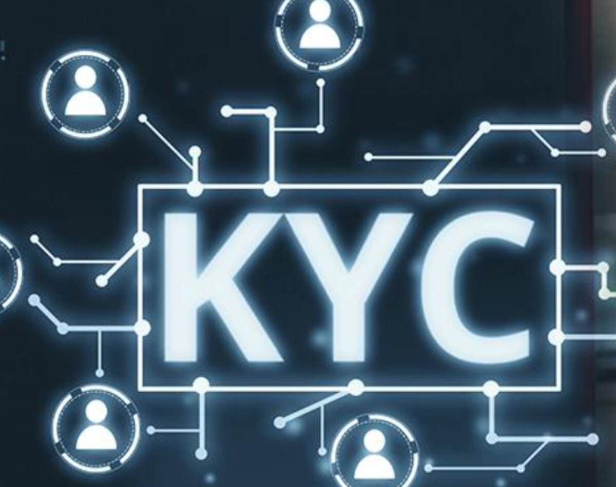 चौथा बदलाव : बीमाधारक  KYC