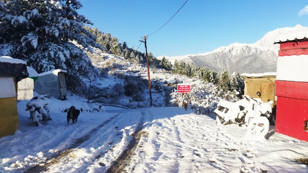 Uttarakhand snowfall in december
