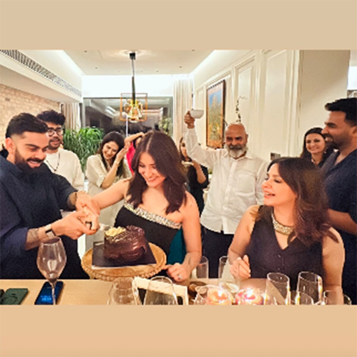  विराट-अनुष्का