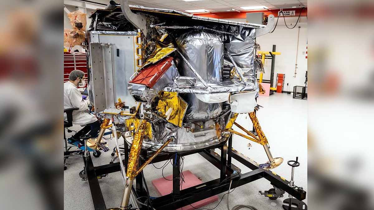 Moon Lander Peregrine