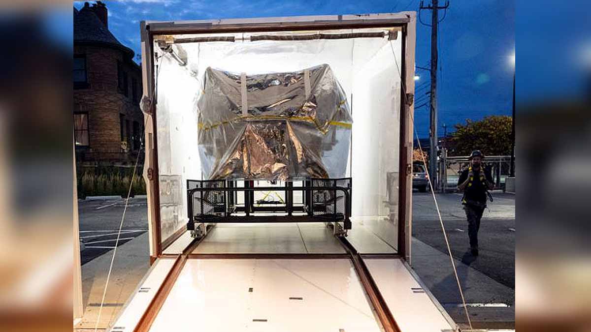 Moon Lander Peregrine