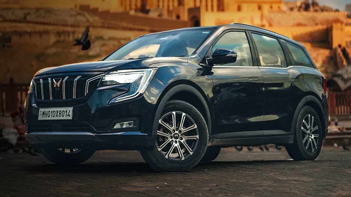 2024 Mahindra XUV700