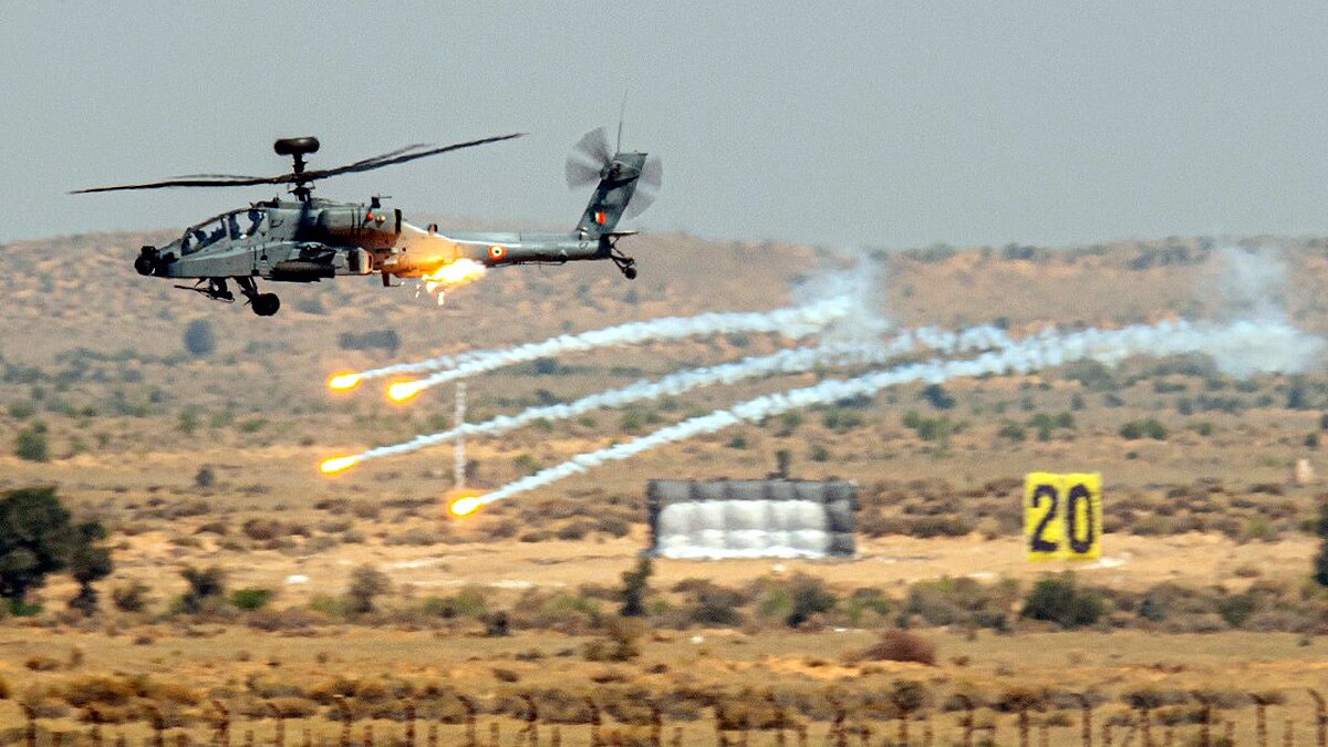 Apache Attack Helicopter