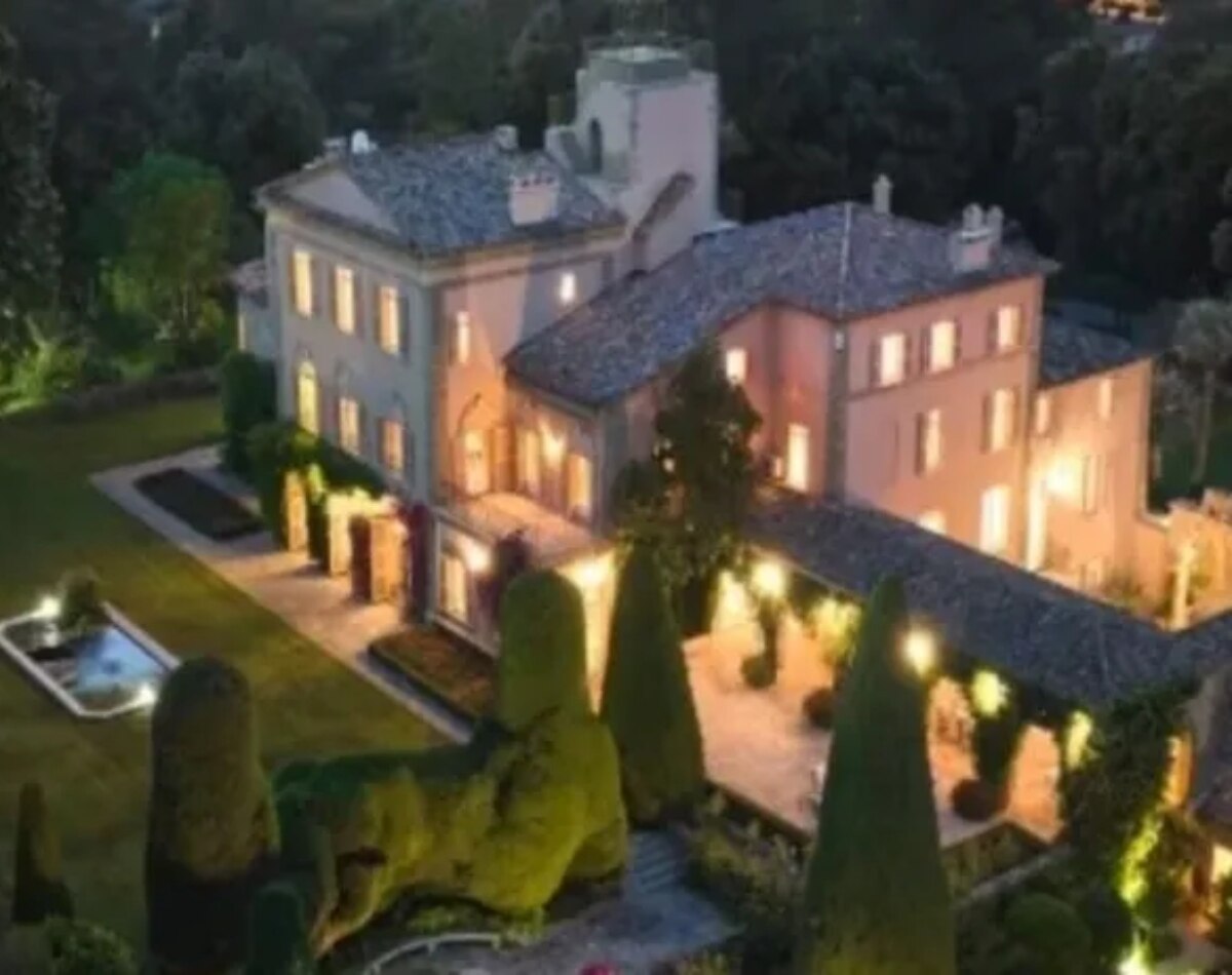 नौंवा- जिंदल हाउस (Jindal House)