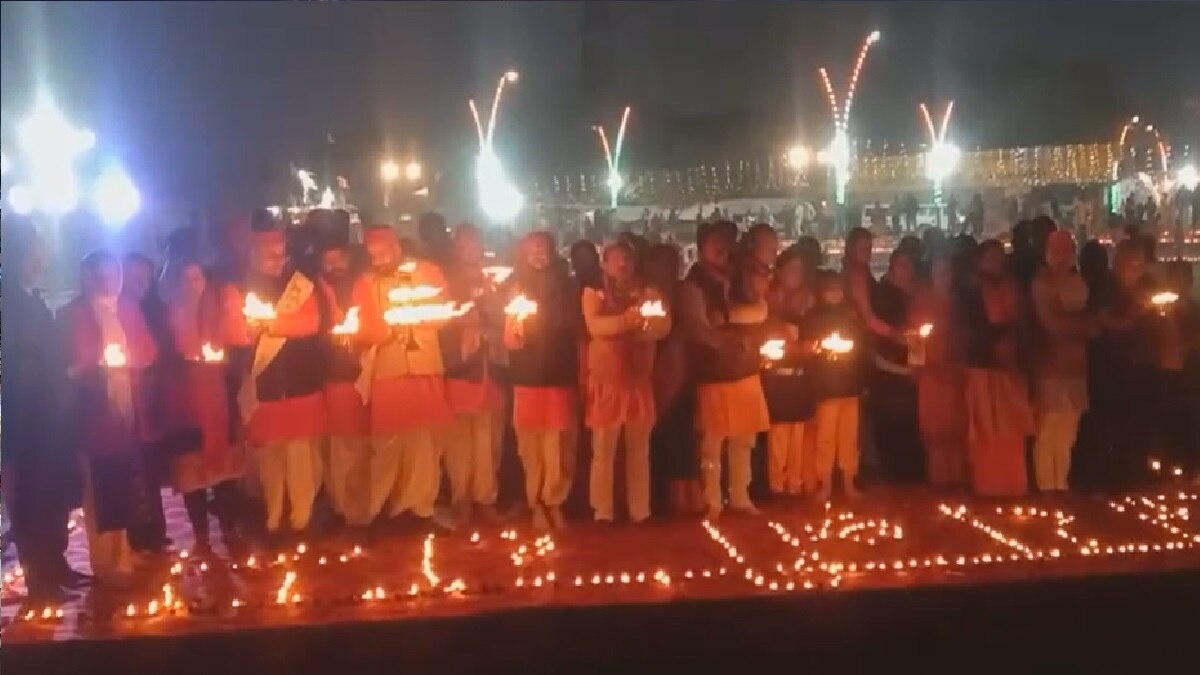 उत्तराखंड में दीपोत्सव की धूम.