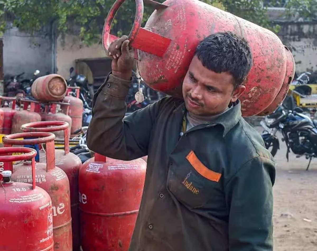 पहला बदलाव: LPG के दाम 