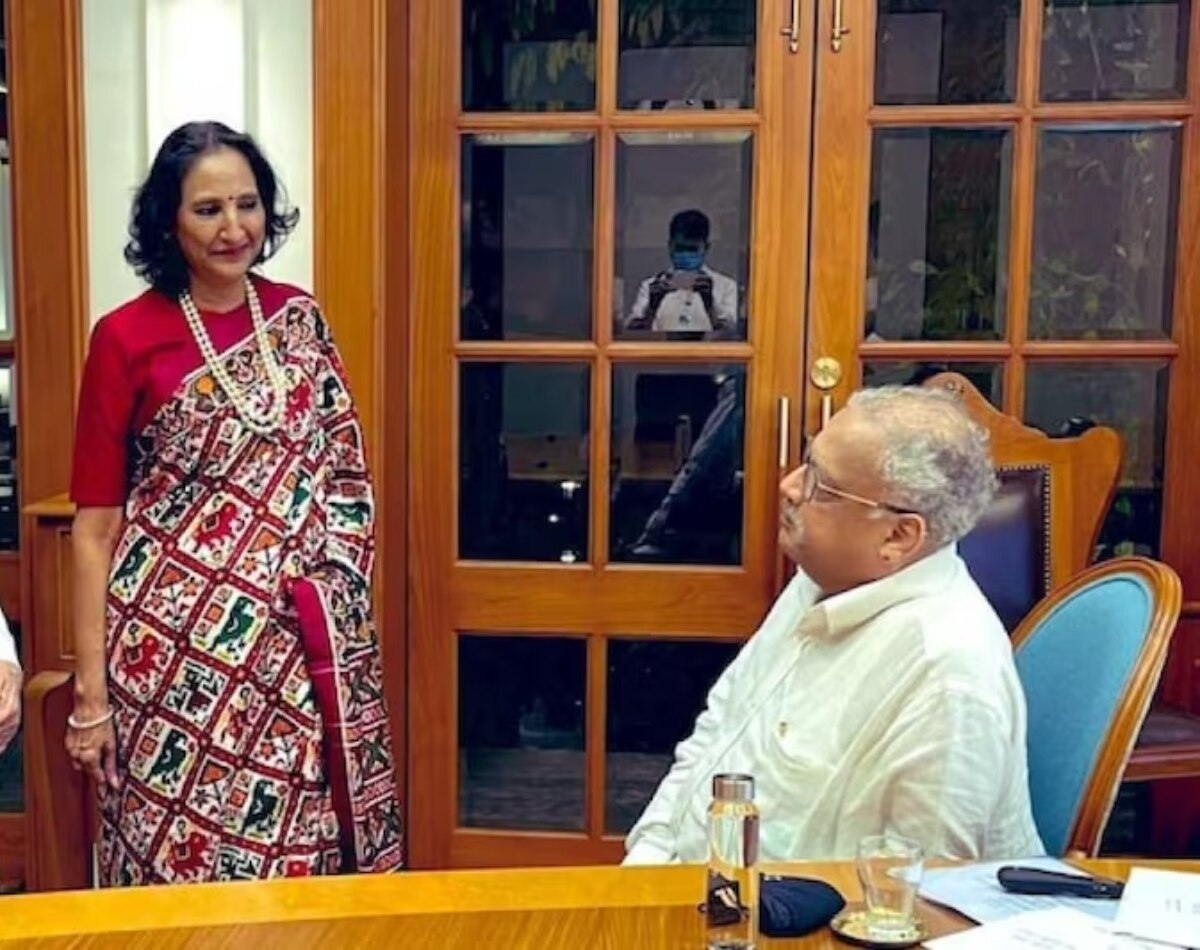 रेखा झुनझुनवाला