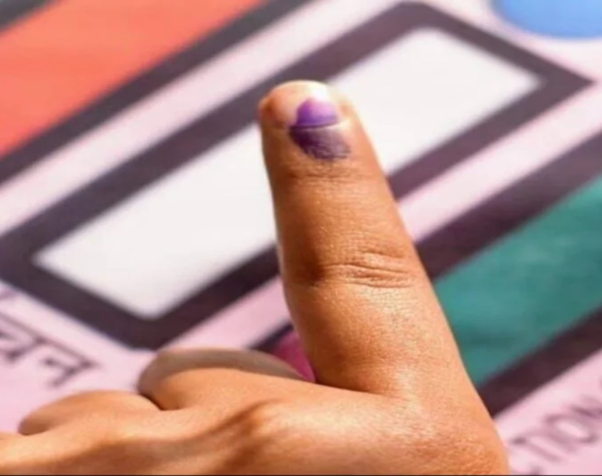 पहले चरण में 102 सीटों पर वोटिंग