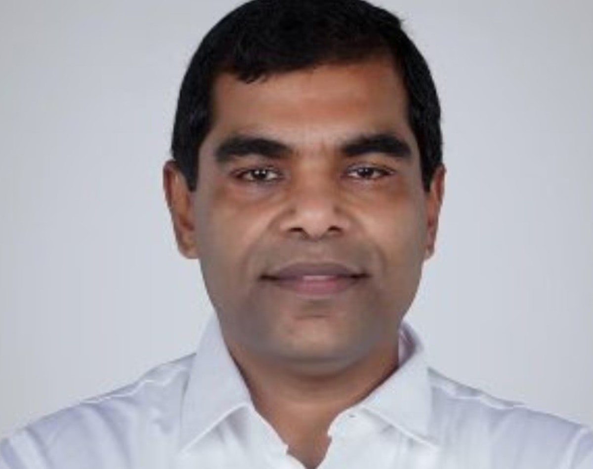 अशोक कुमार (इरोड- एआईएडीएमके)