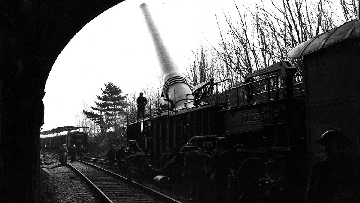 World's Biggest Canon Hitler 