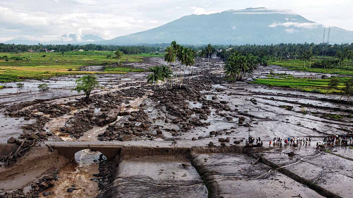 Cold Lava, Flash Flood, Indonesia