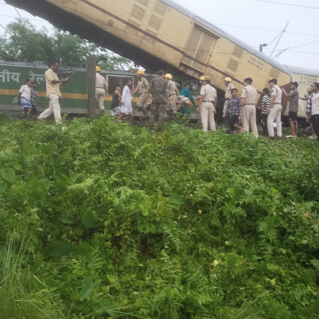  train accident in West Bengal