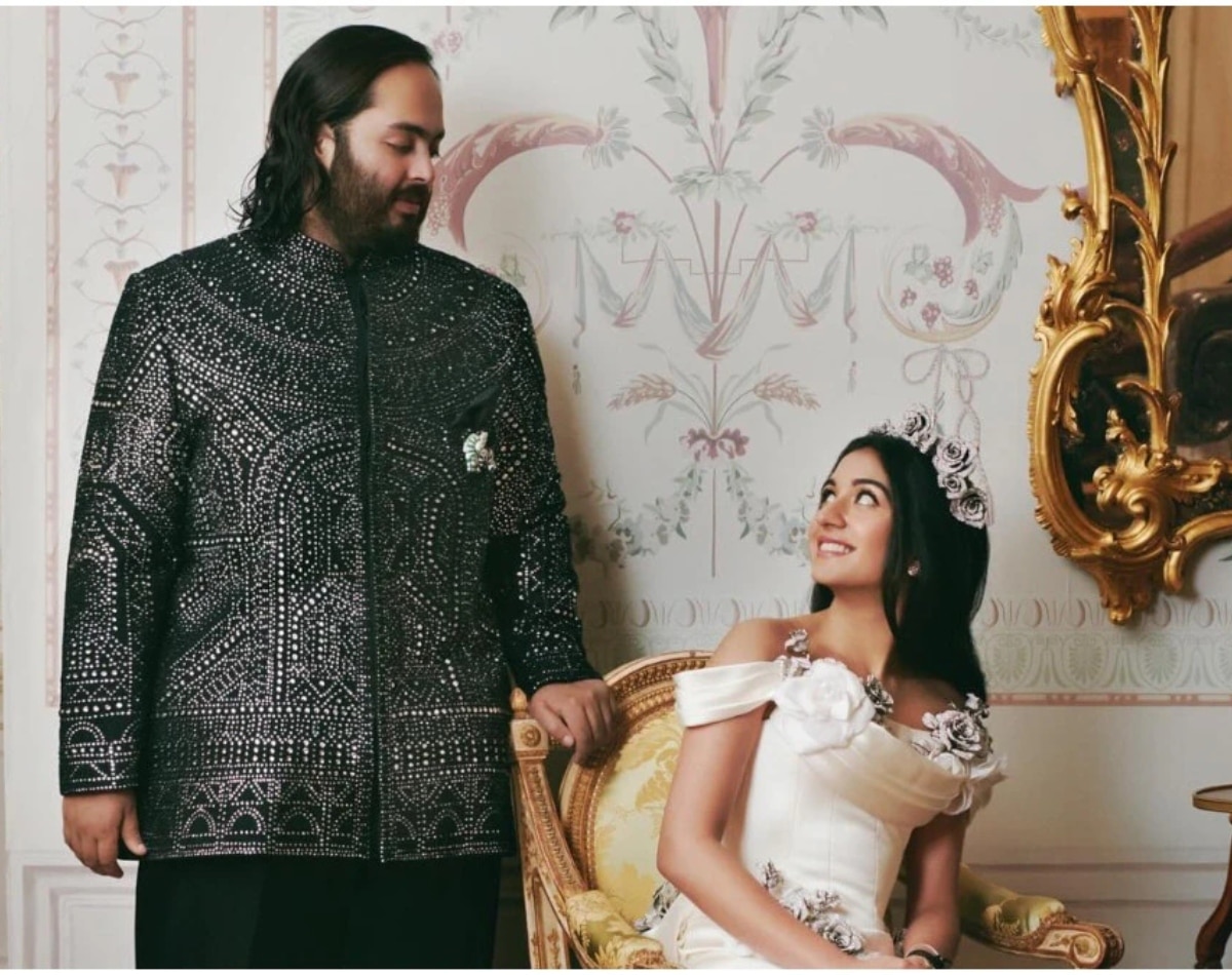 28 मई-1 जून 2024:  प्री-वेडिंग क्रूज पार्टी