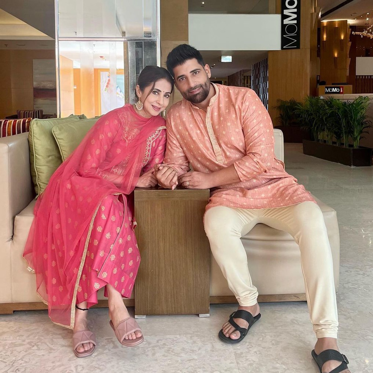 उर्मिला मातोंडकर, मोहसिन अख्तर