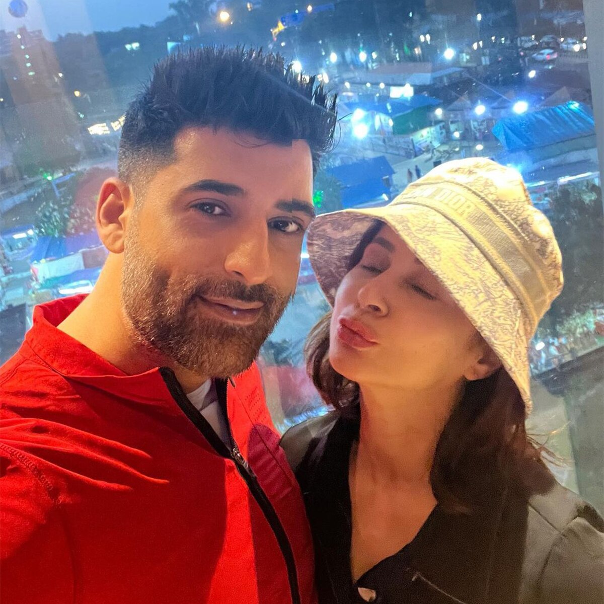 उर्मिला मातोंडकर, मोहसिन अख्तर