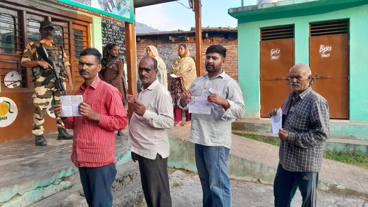 jammu Kashmir vidhan sabha chunav phase 1 voting